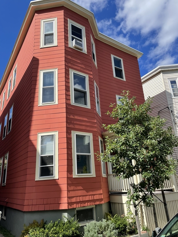 39 Calvin St # 2