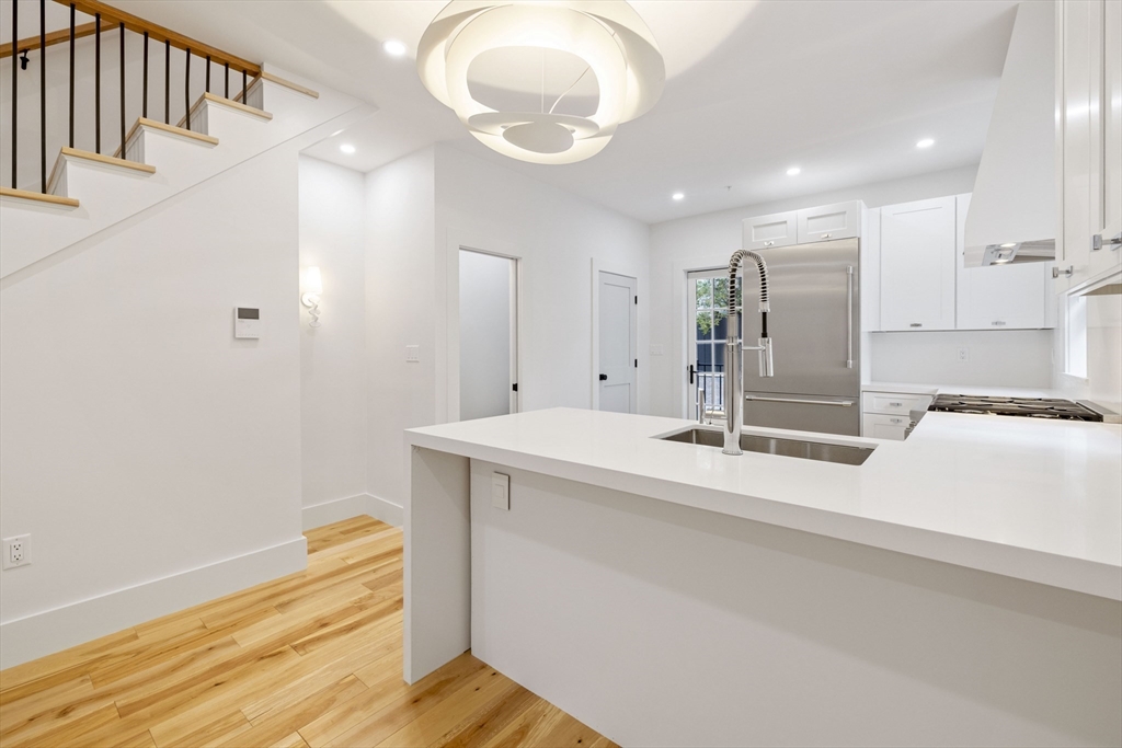 131 Spring St # 2 Unit: #2