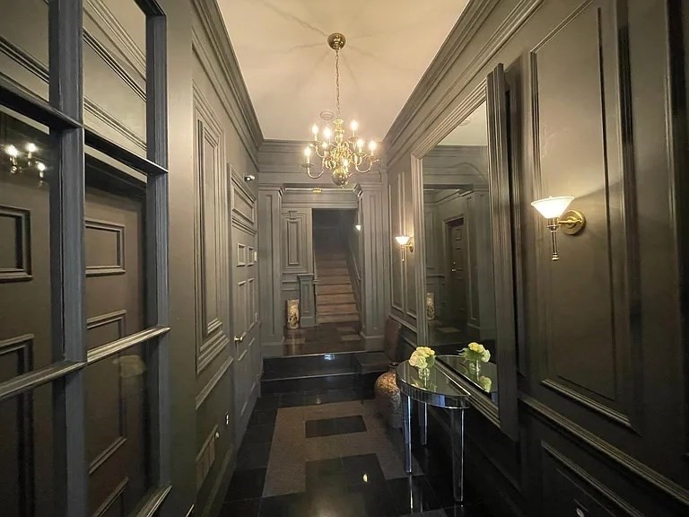 110 Marlborough # 2