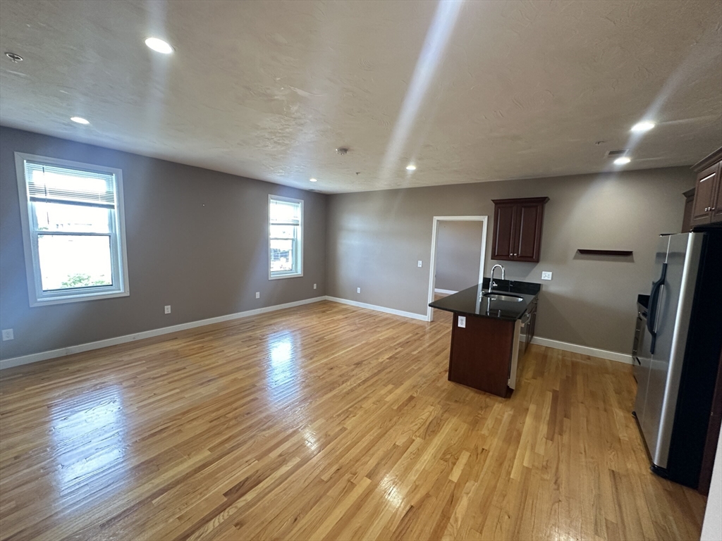 100 Fellsway West # 401