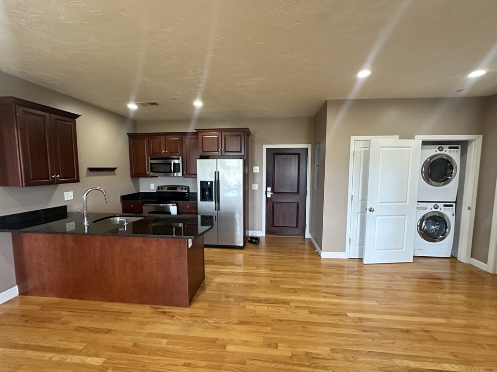 100 Fellsway West # 401