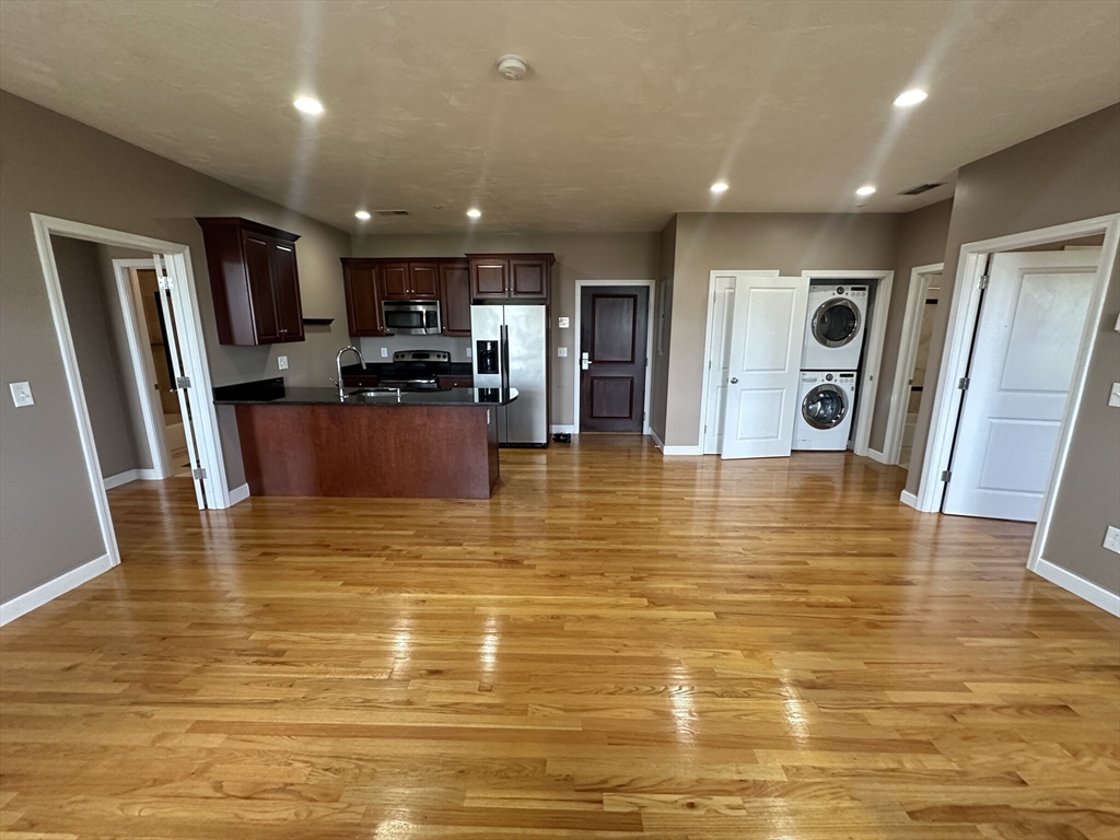 100 Fellsway West # 401