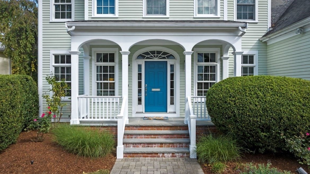 49 Columbia Rd