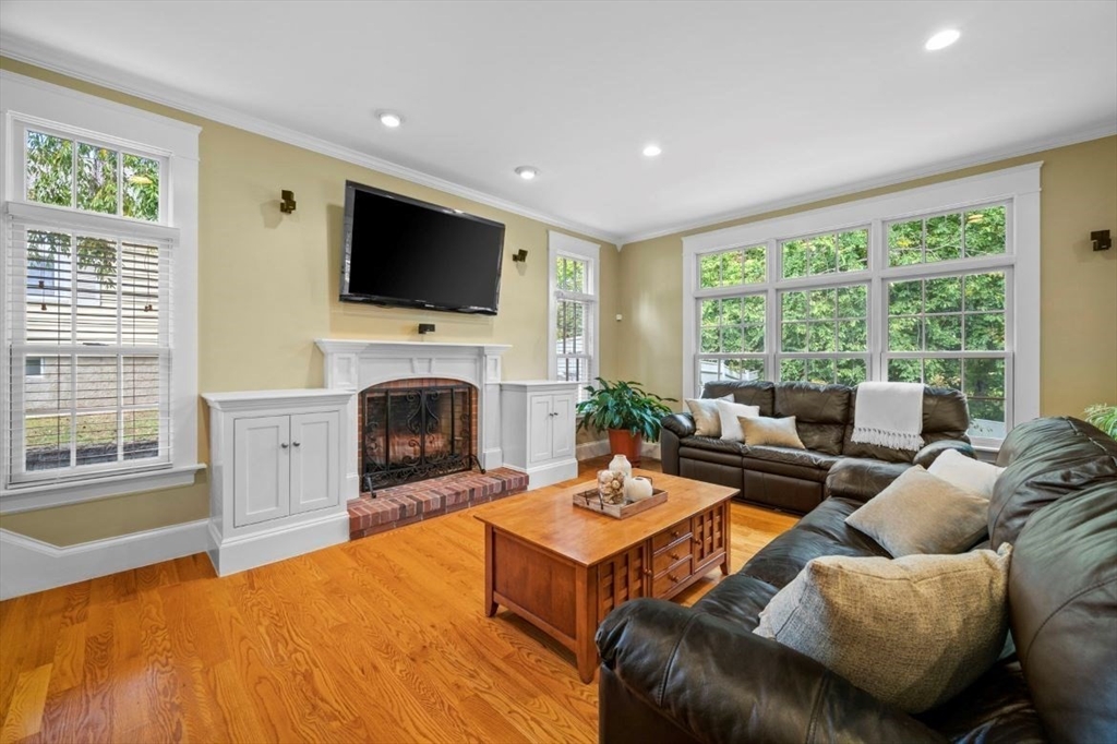 49 Columbia Rd