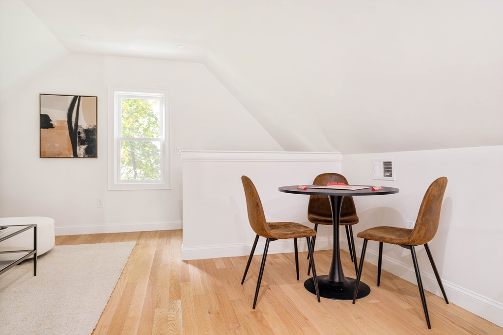 15 Ardent St # 2