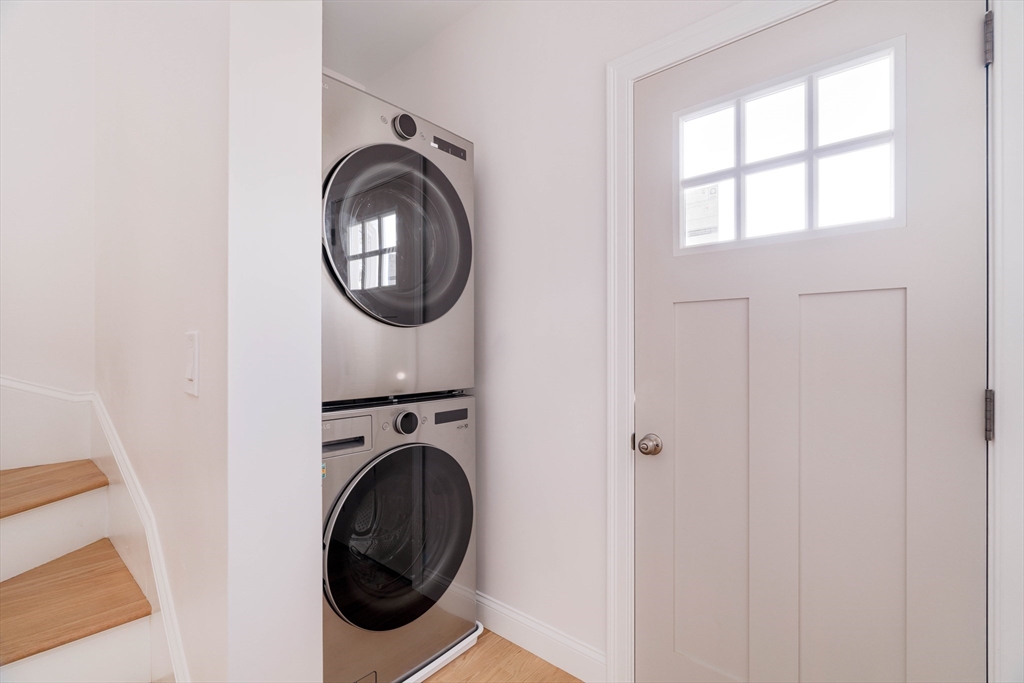 15 Ardent St # 2