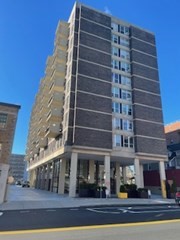 872 Massachusetts Avenue
