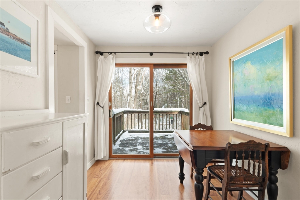 15 Amherst Rd