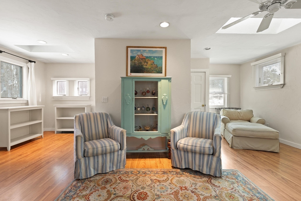 15 Amherst Rd