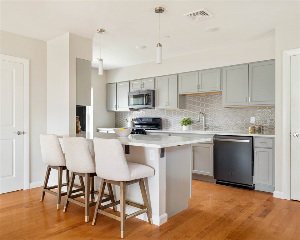 1 Finch Street # 1