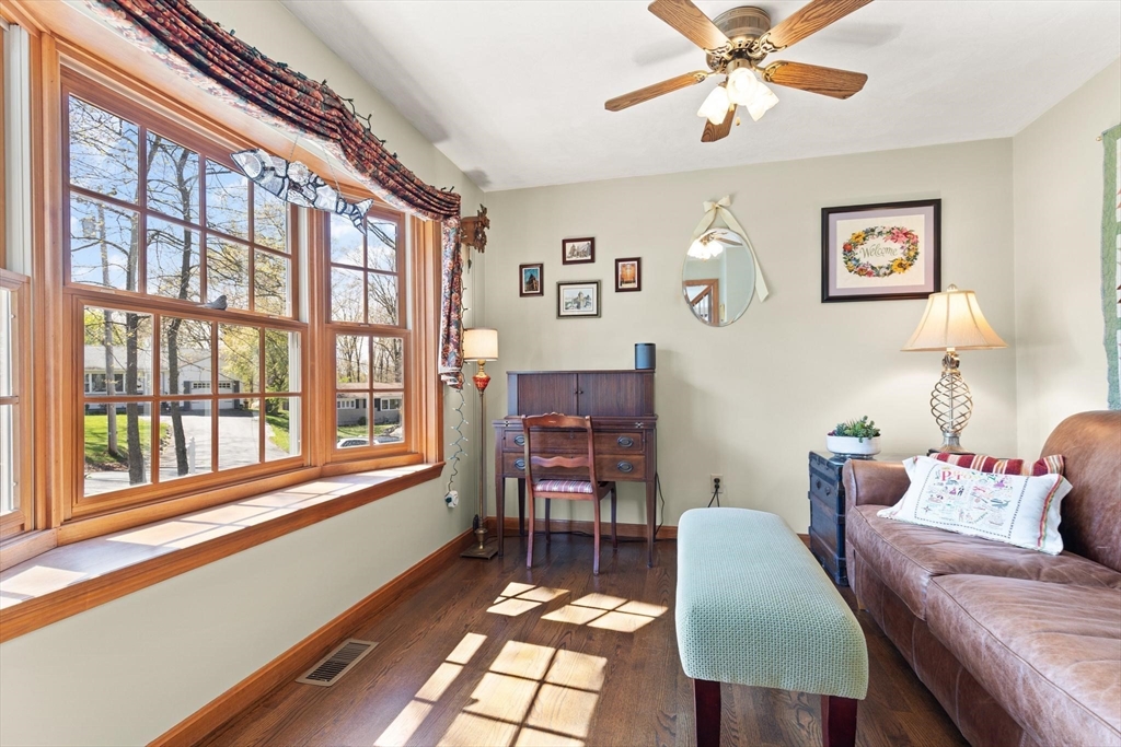 7 Leland Hill Rd