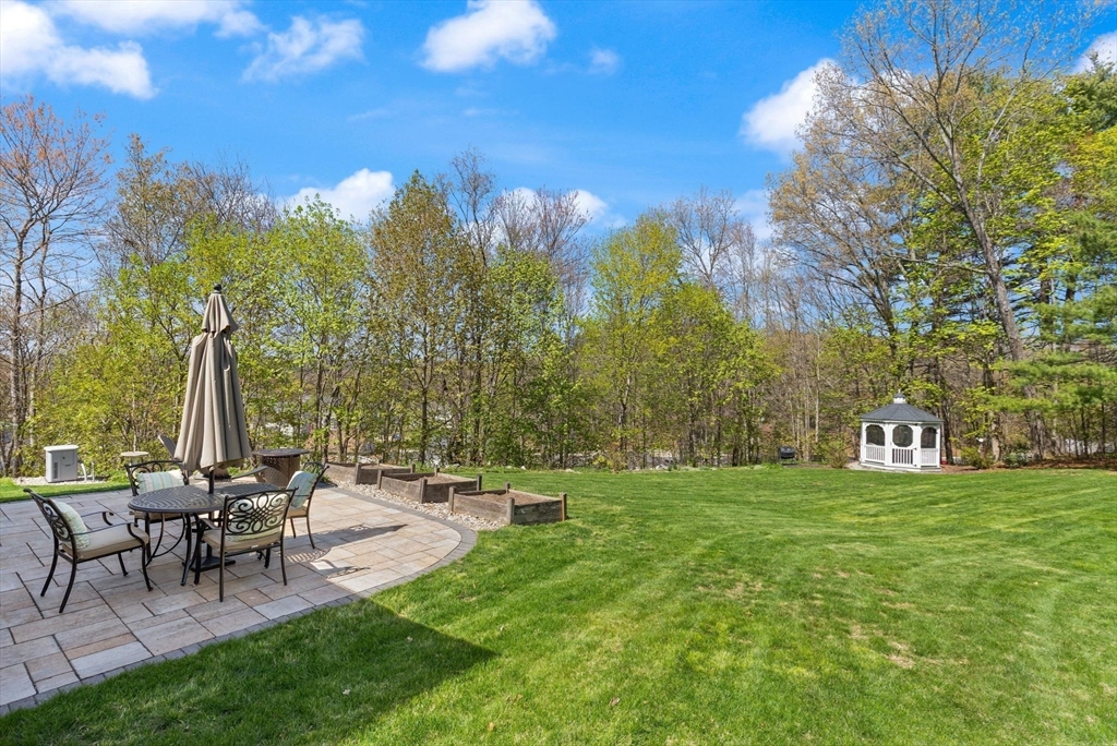 7 Leland Hill Rd