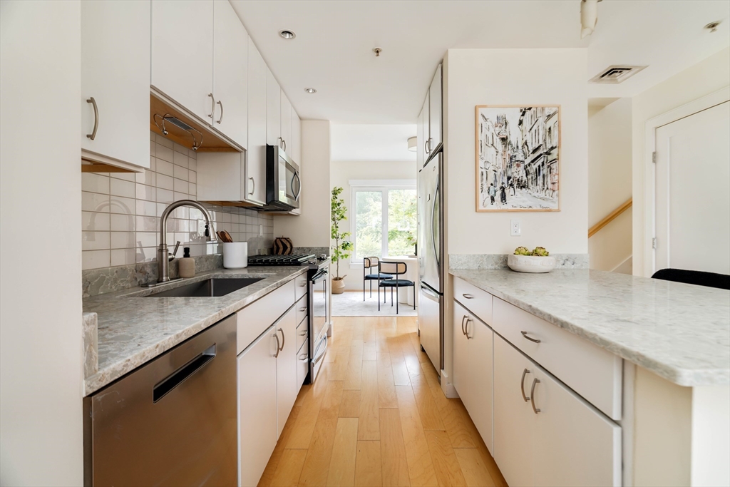 22 Blue Jay Cir # 22
