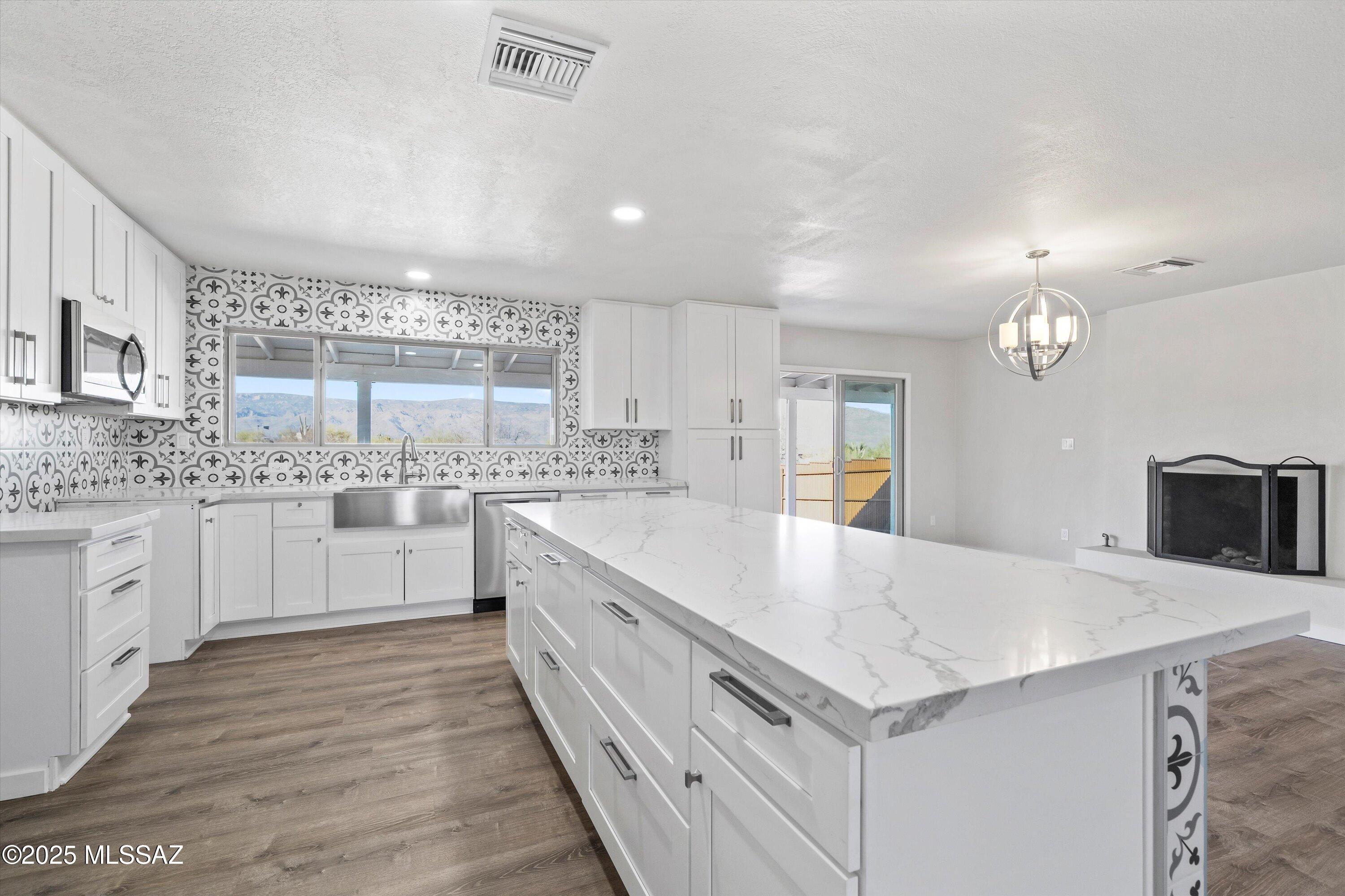 11551 E Timrod Street