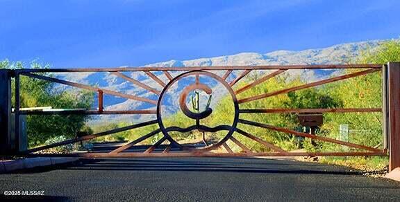 8449 S Triangle R Ranch Place Unit: L-280