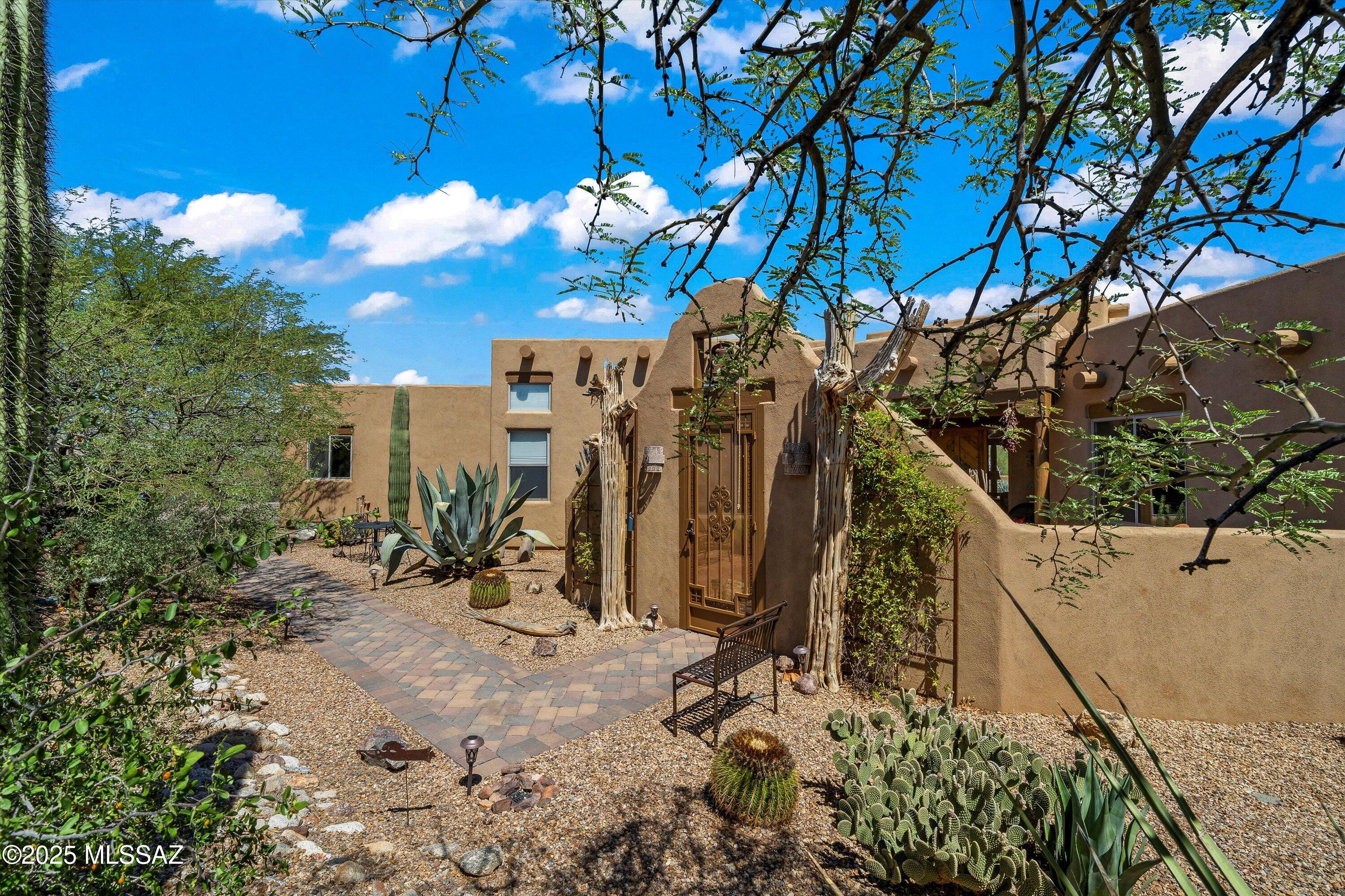 8639 S Triangle K Ranch Place