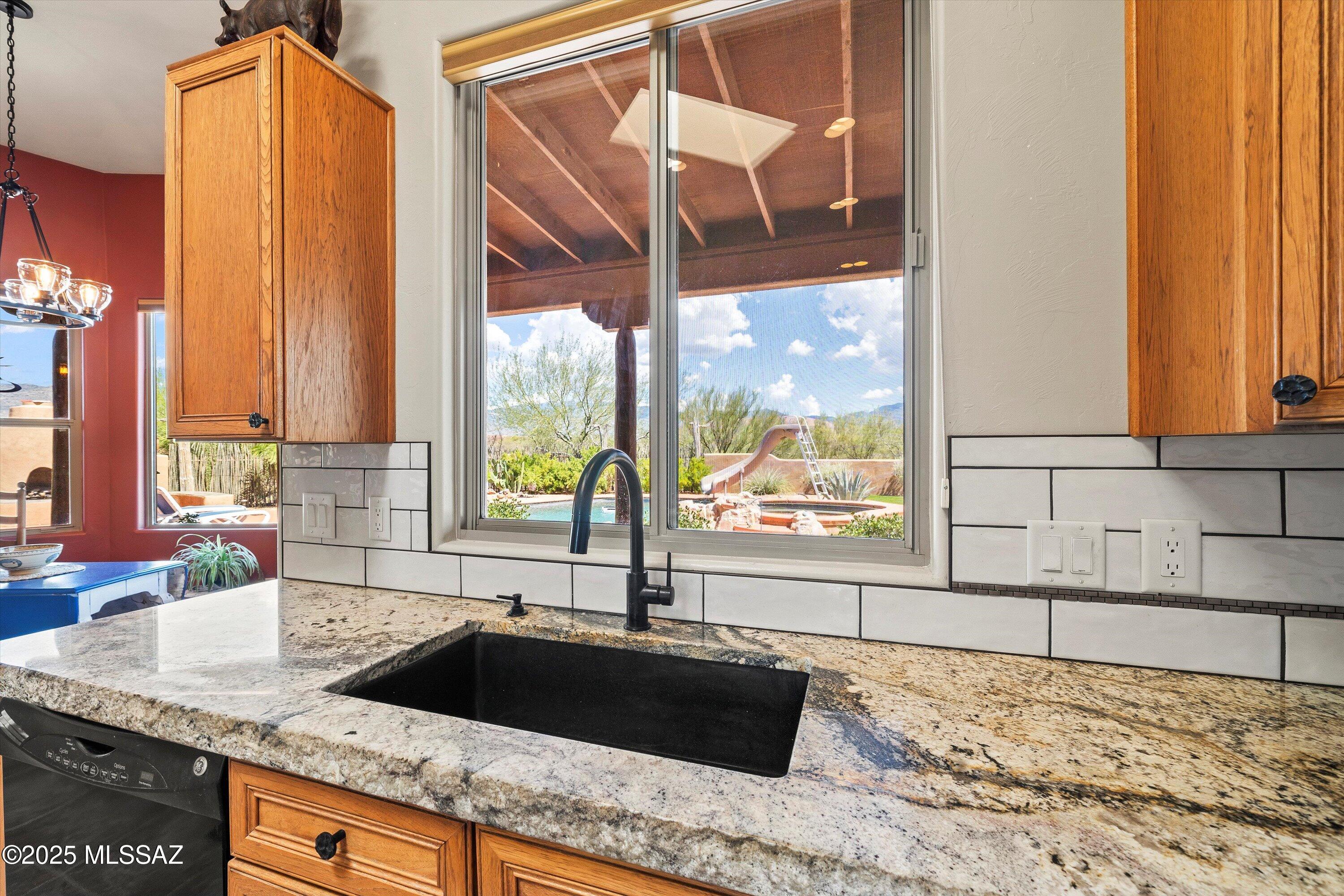 8639 S Triangle K Ranch Place