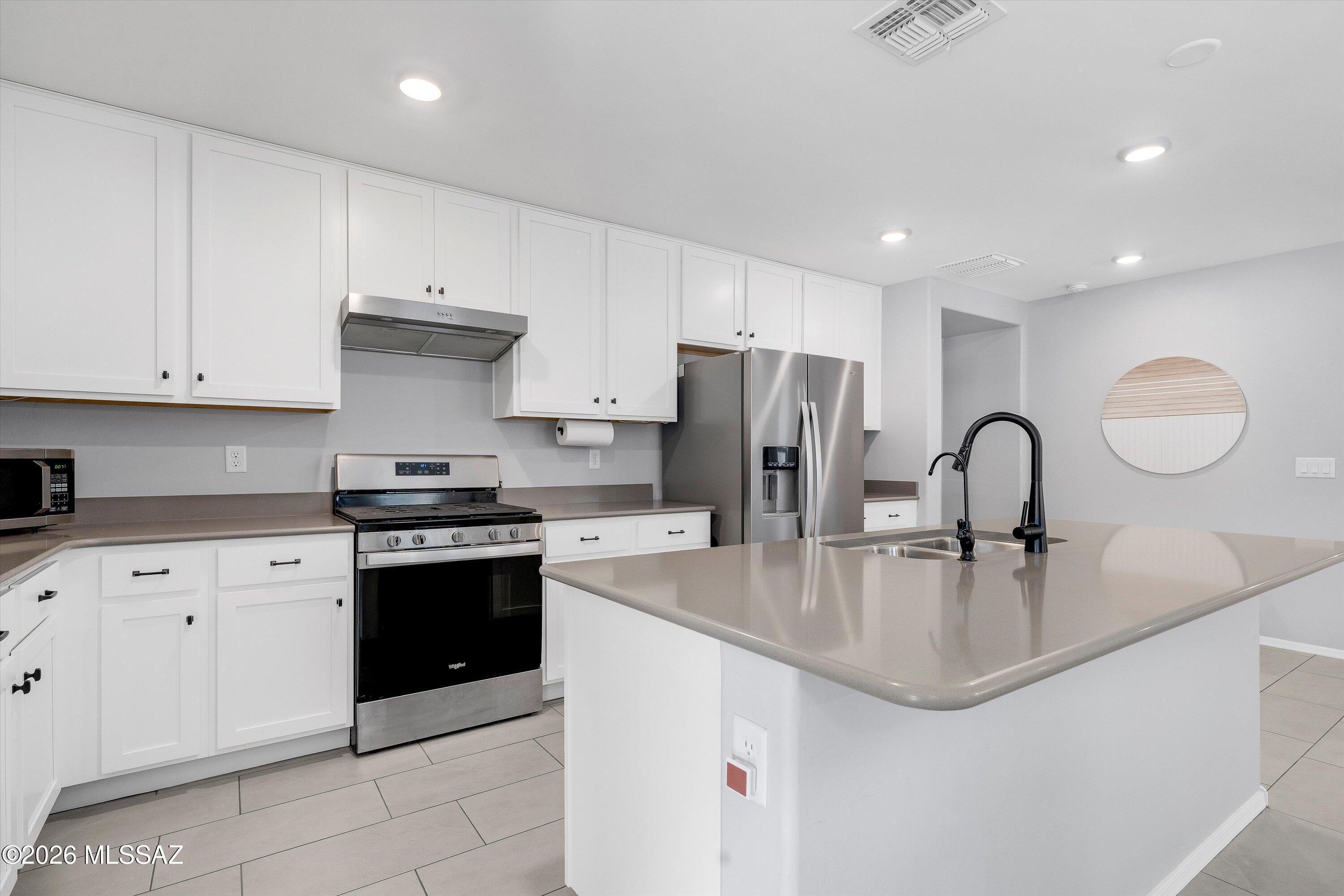 8770 E Stone Meadow Circle