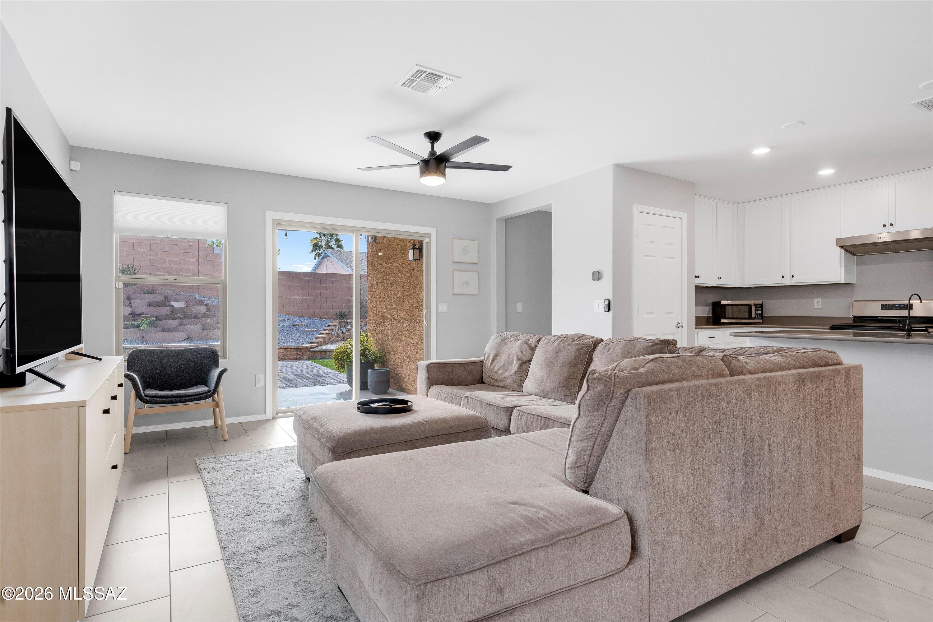 8770 E Stone Meadow Circle