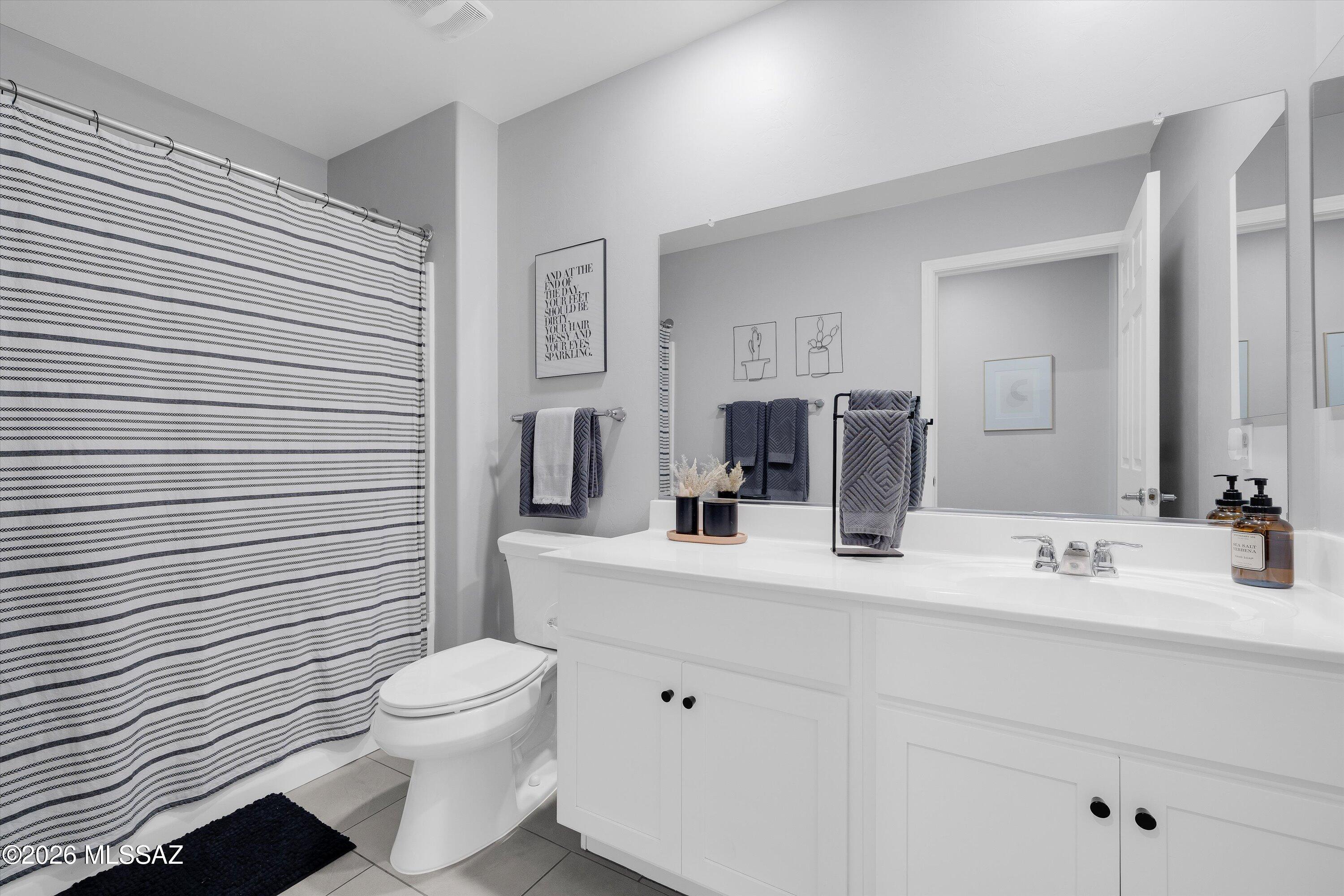 8770 E Stone Meadow Circle