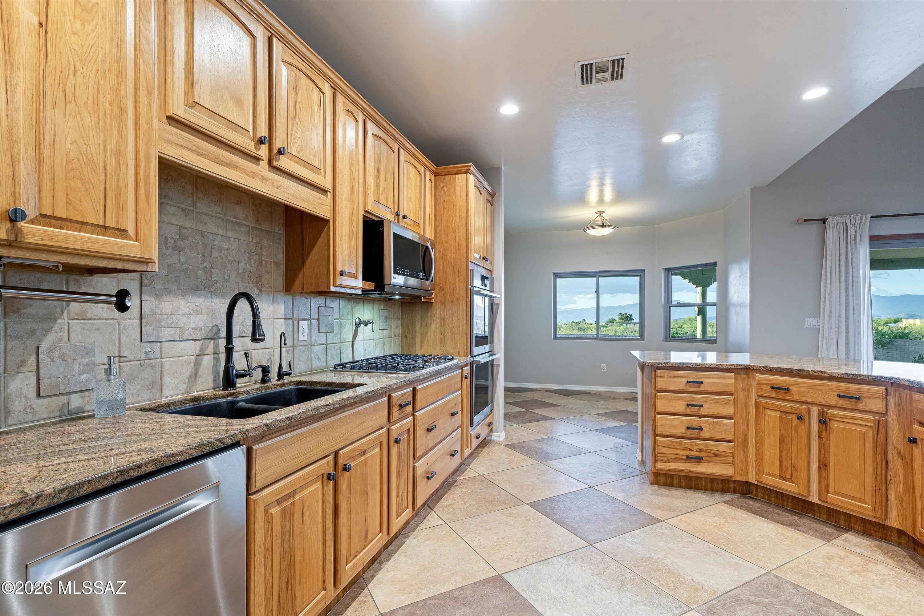 282 N Suntan Drive