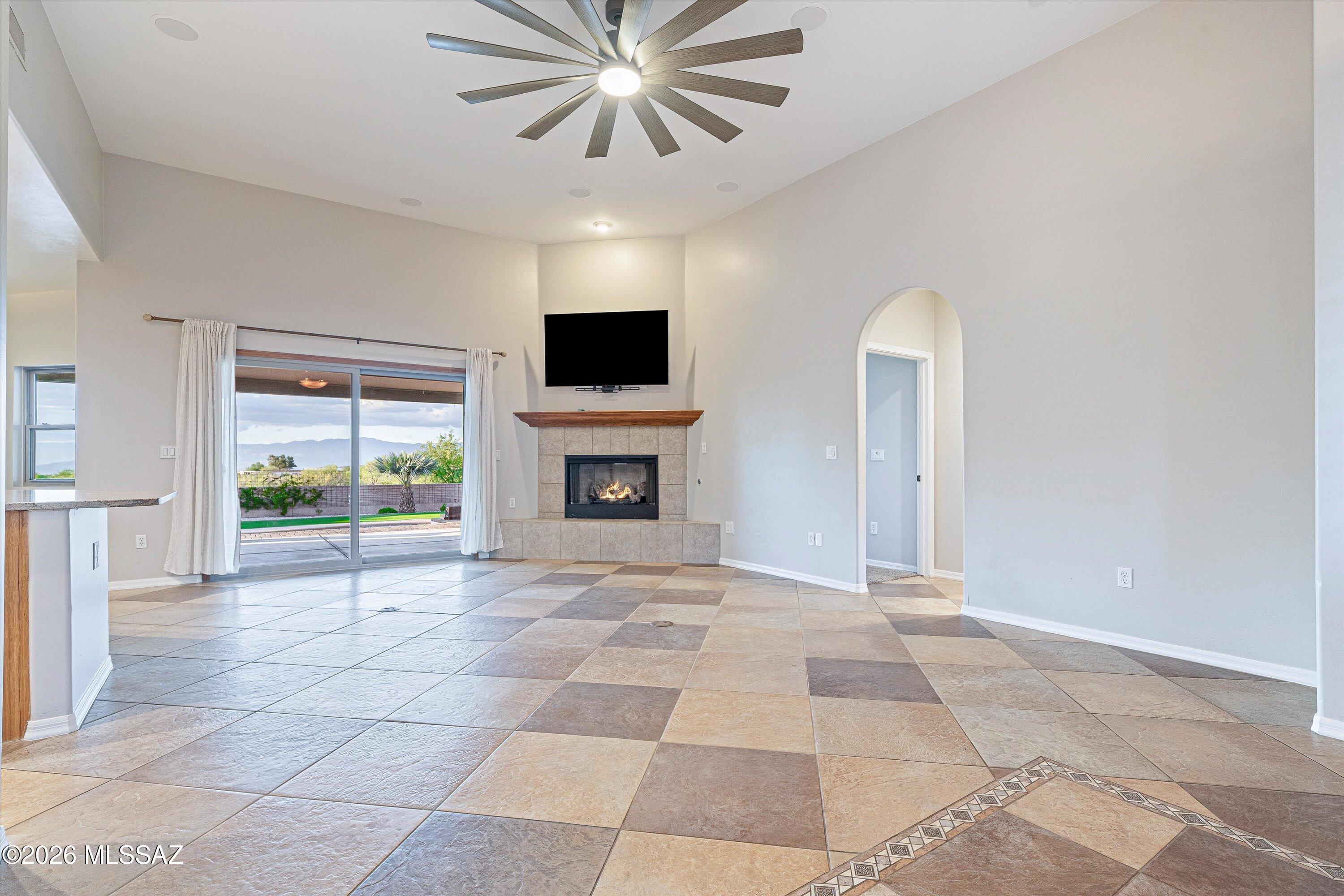 282 N Suntan Drive
