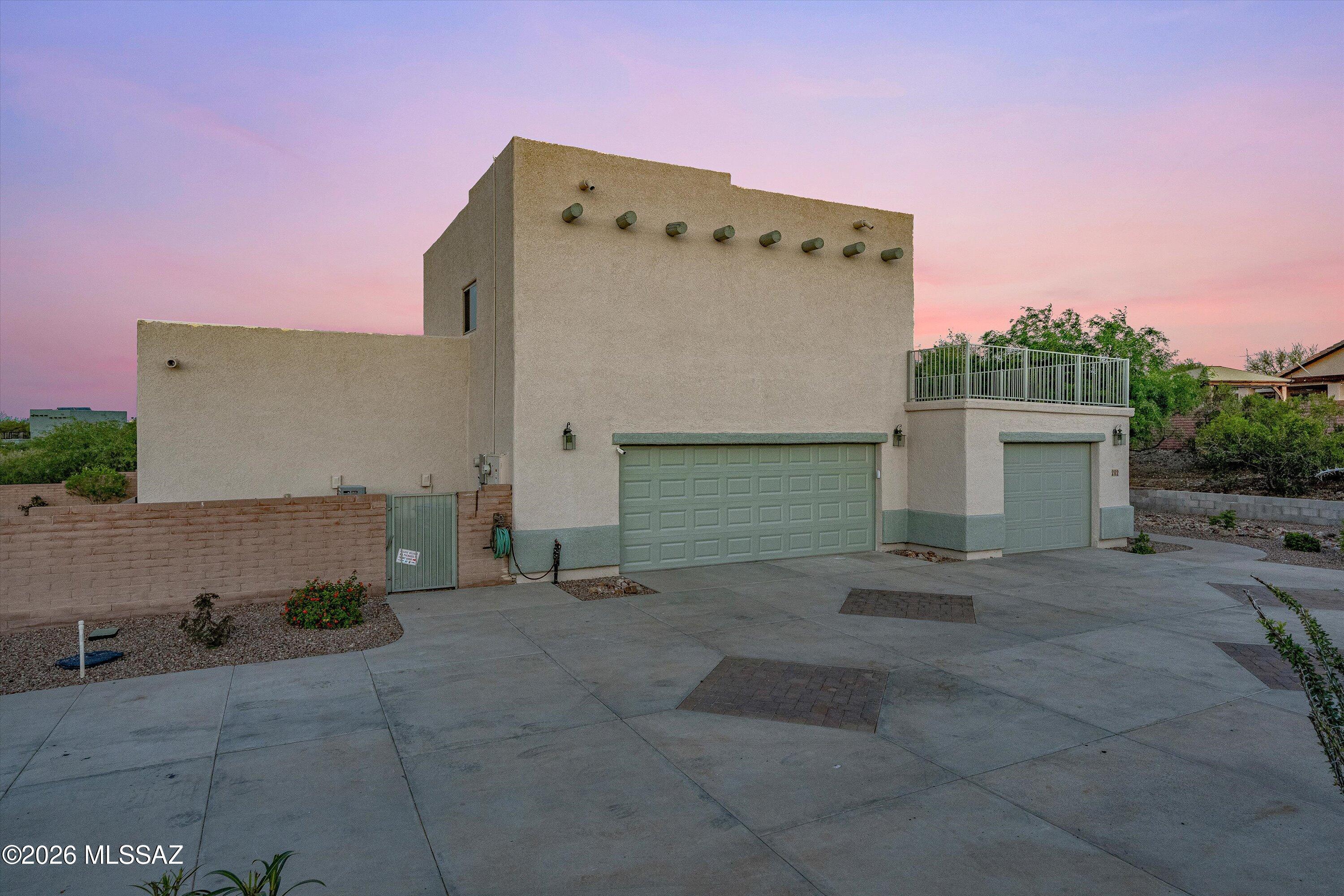 282 N Suntan Drive