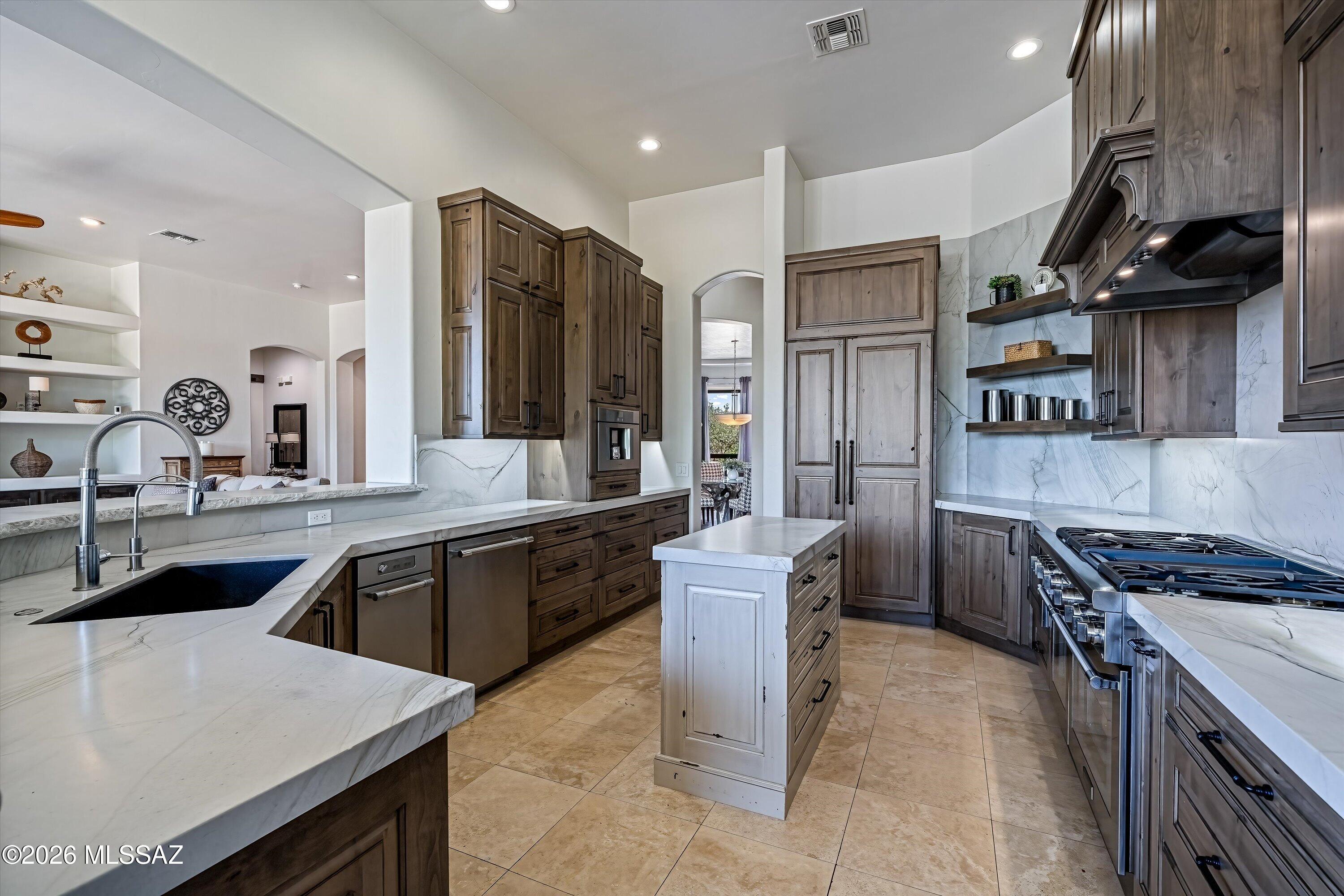 15236 E Two Bar Z Ranch Place