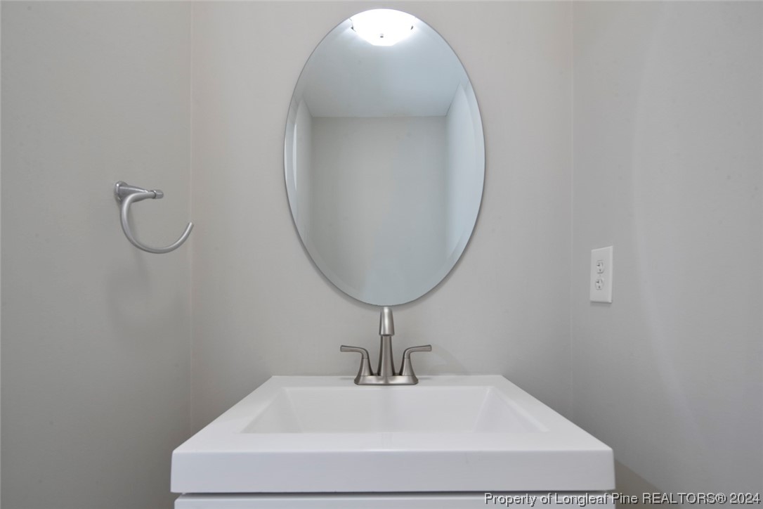 2002 Pinewood Terrace