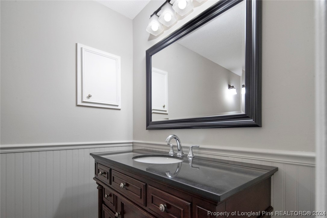 2002 Pinewood Terrace