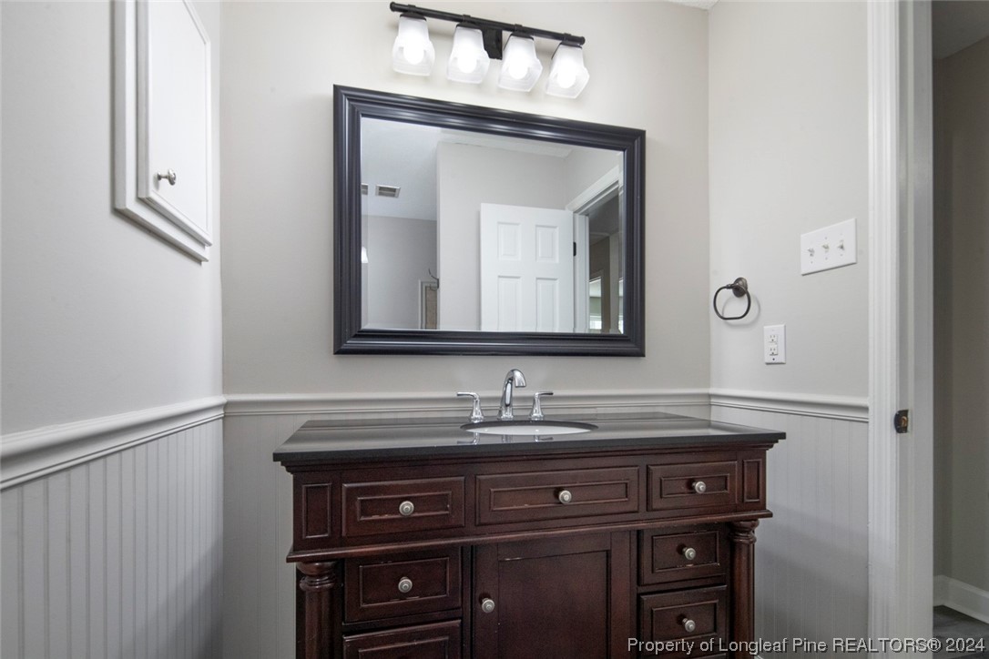 2002 Pinewood Terrace