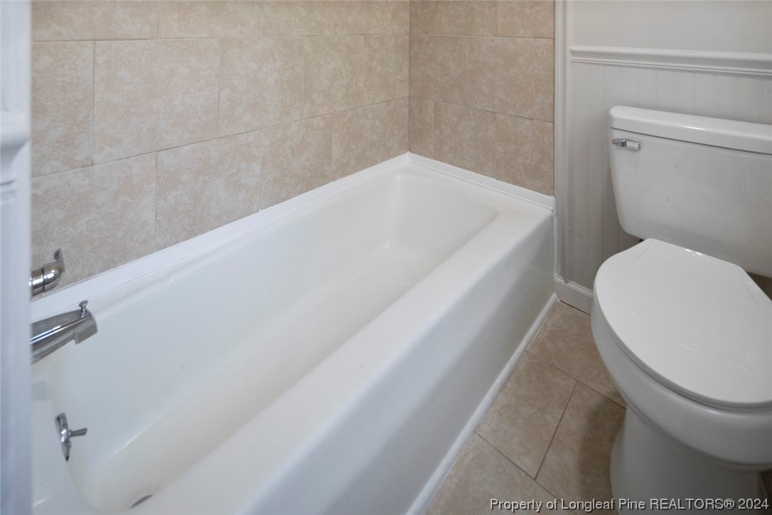 2002 Pinewood Terrace