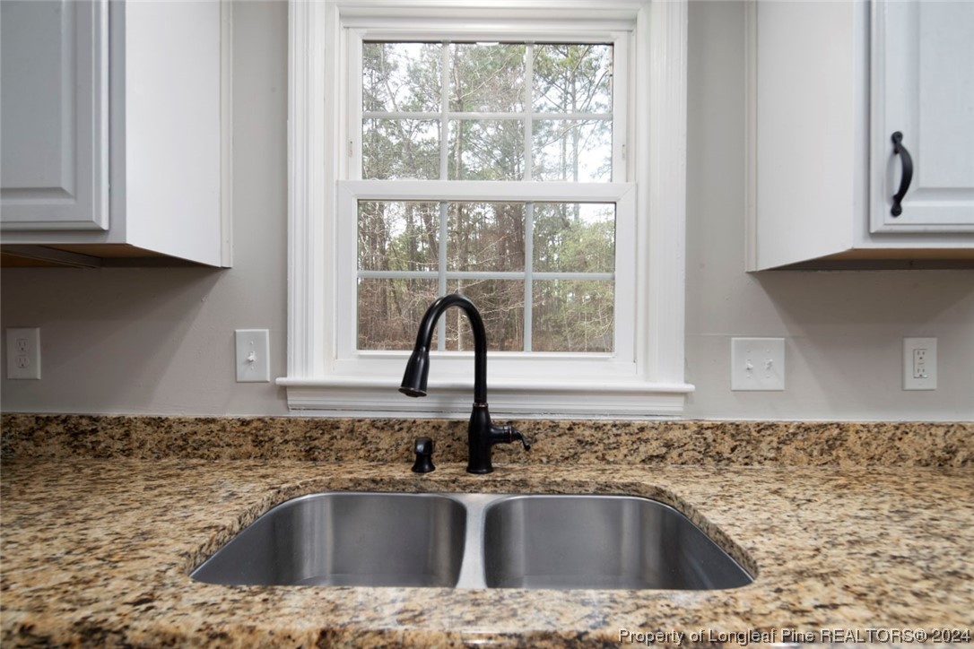 2002 Pinewood Terrace