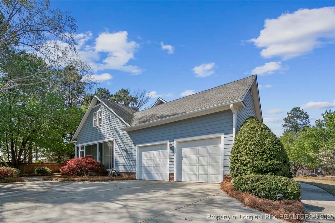 6826 Surrey Road