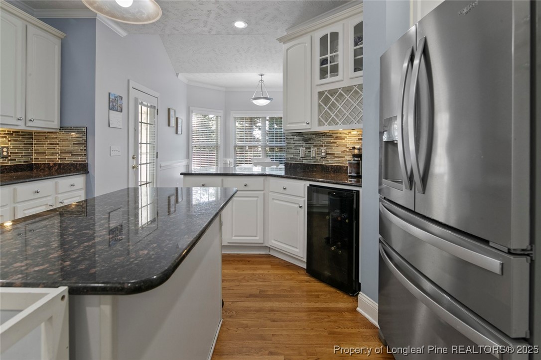 6826 Surrey Road