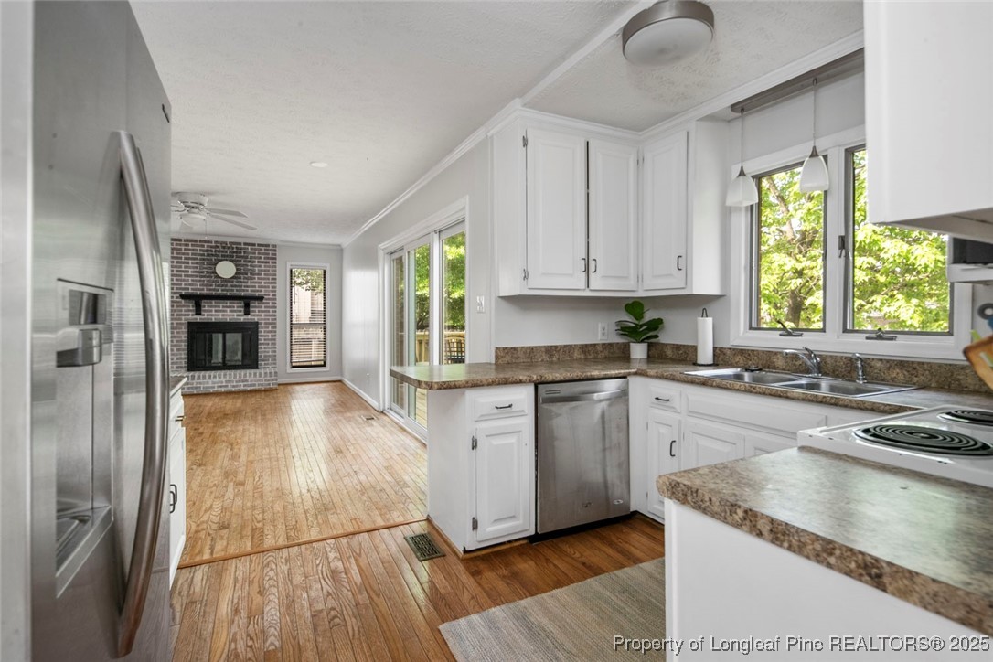 3561 Hastings Drive