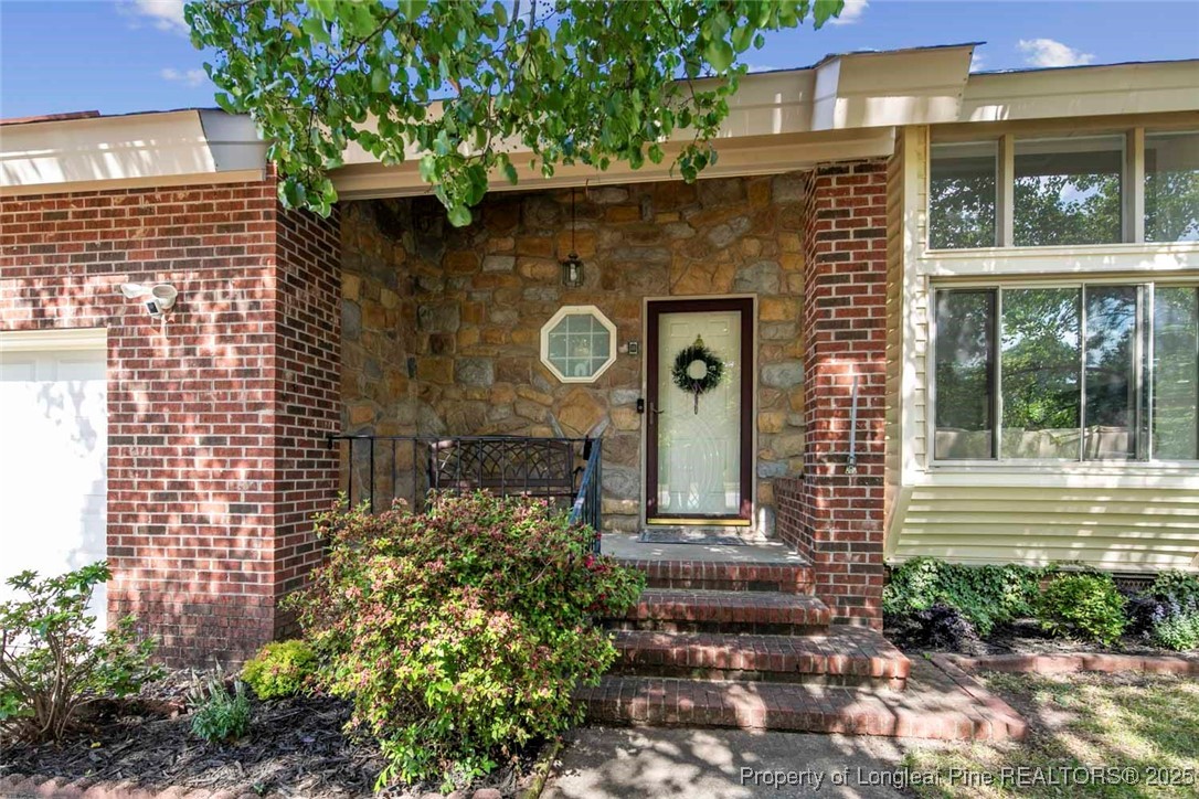 3561 Hastings Drive