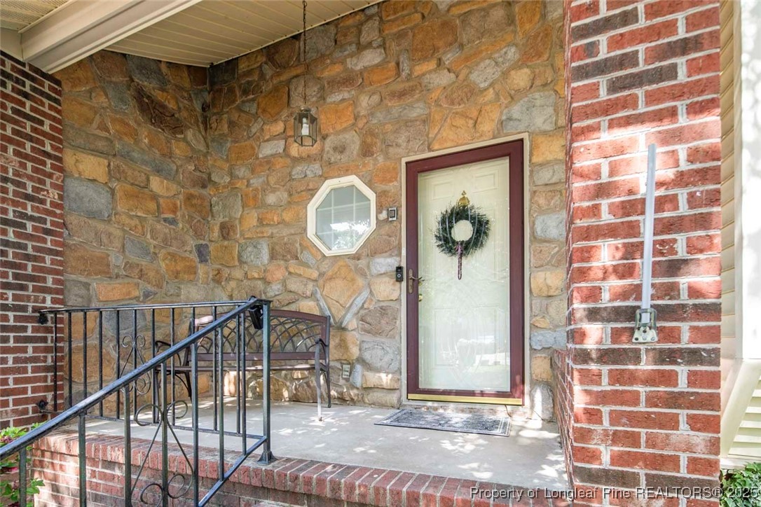 3561 Hastings Drive