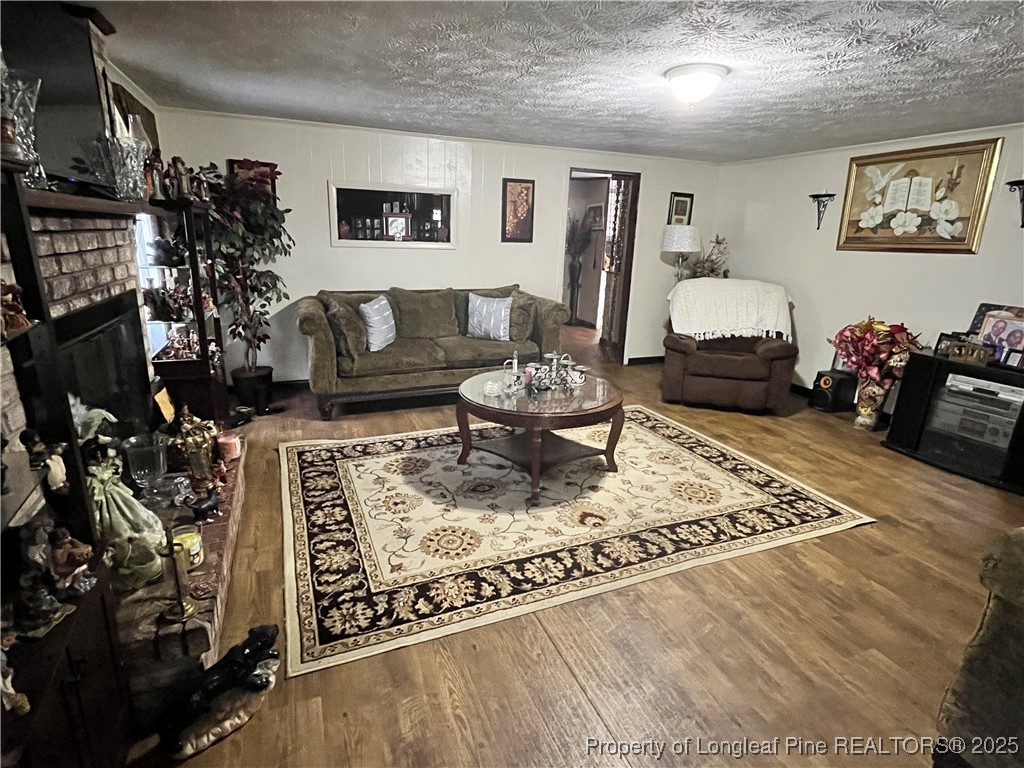 715 Messenger Street