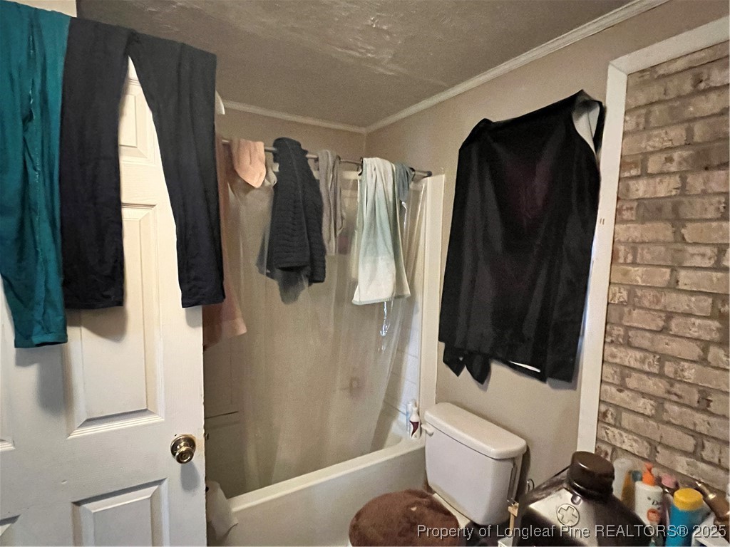 715 Messenger Street