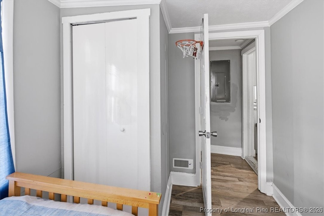 6311 Crestwood Avenue