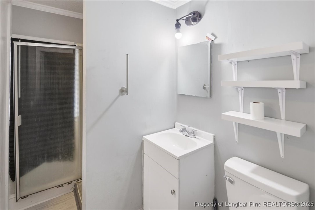 6311 Crestwood Avenue