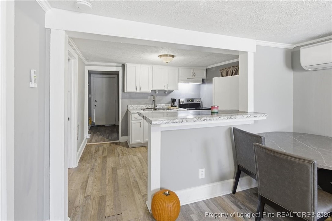 6311 Crestwood Avenue