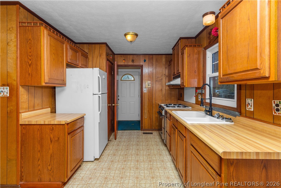 2755 Coronada Parkway