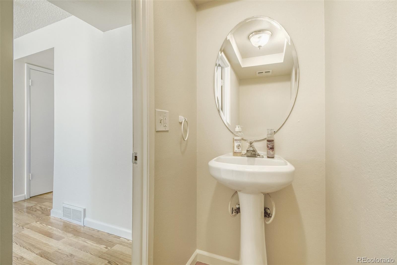 12646 W Virginia Avenue