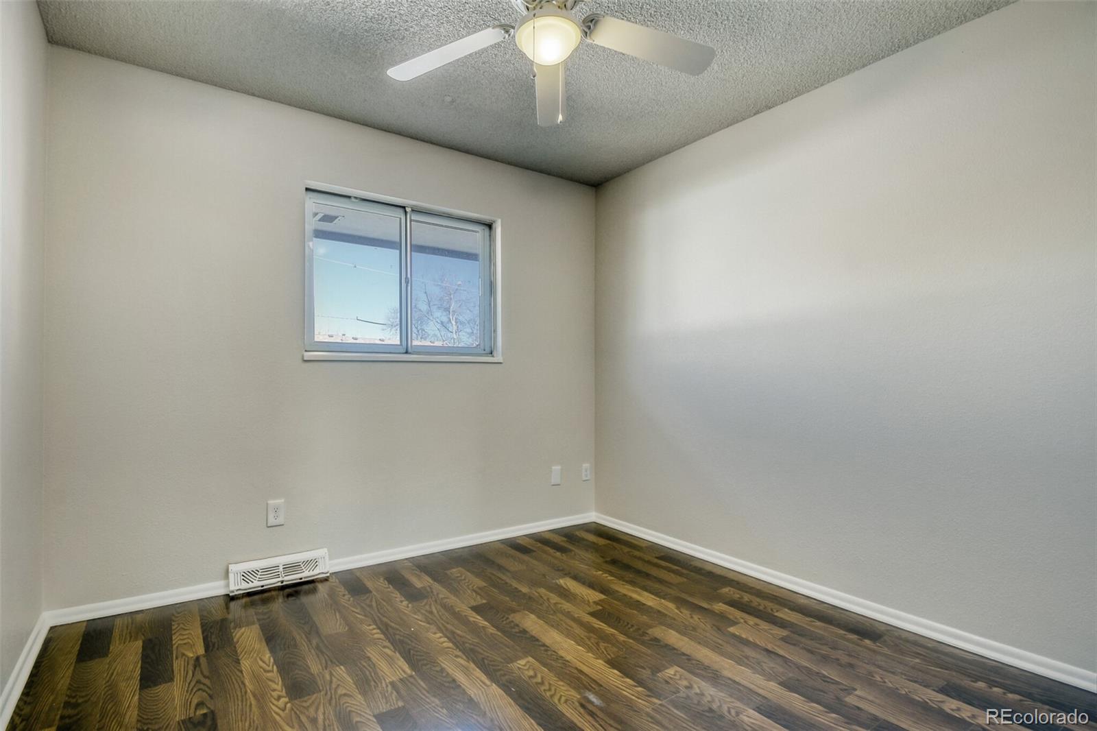 12646 W Virginia Avenue