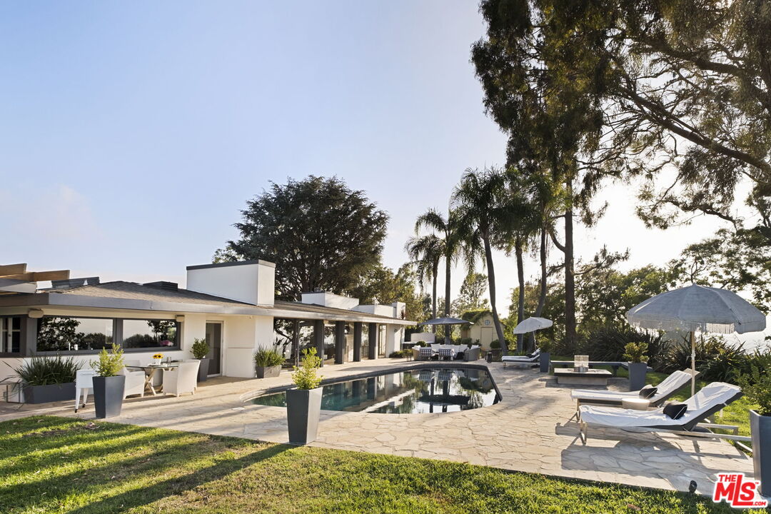 11531 Amanda Dr