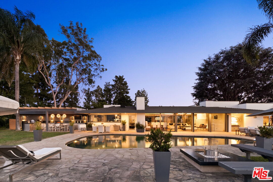 11531 Amanda Dr