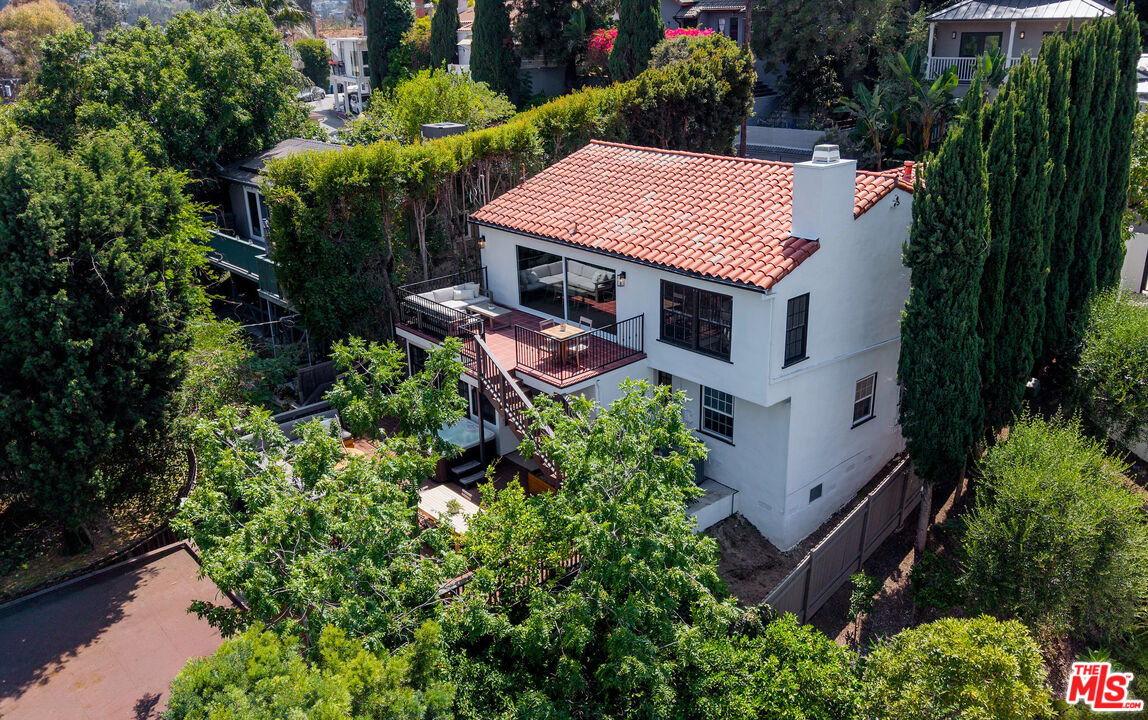 3346 Troy Dr