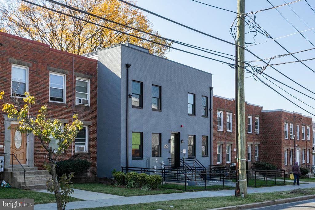 1253 Mount Olivet Rd NE #4